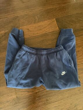 Nike men’s Dark Blue Jogger Sweatpants with White Logo